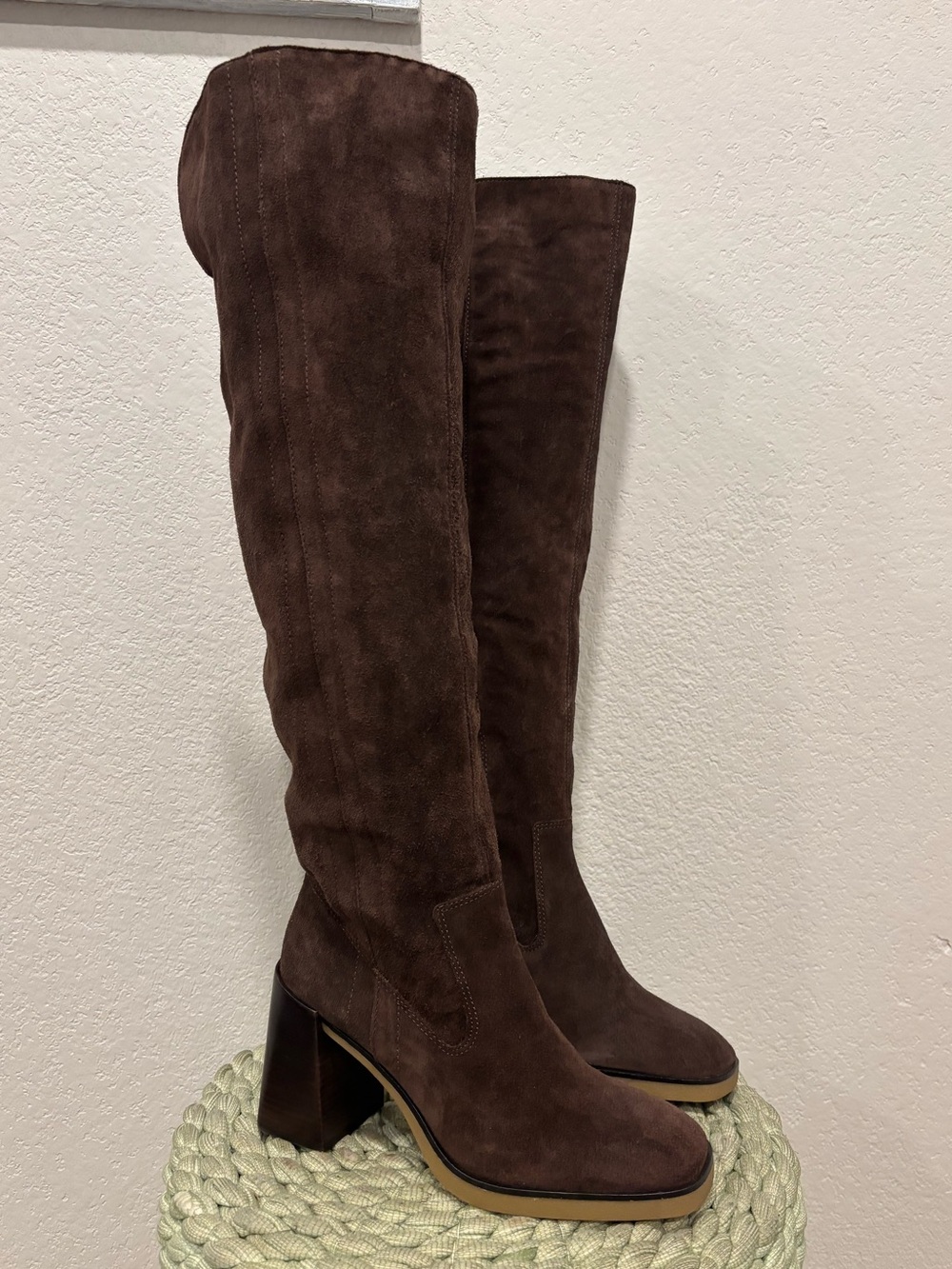 NEW Vince Camuto Eyana Knee-High Brown Suede Block Heel Boots